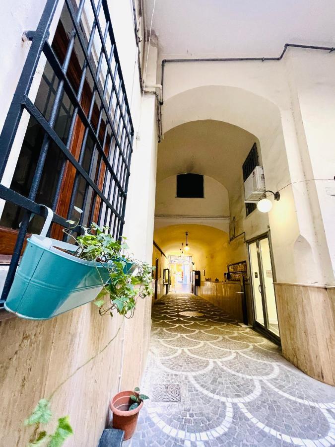 Chiaia175 Hotel Naples Exterior photo